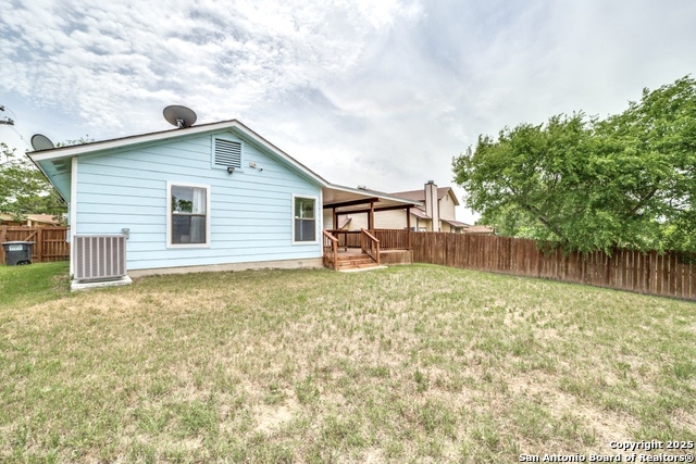 Image 24 of 27 For 431 Saddlebrook