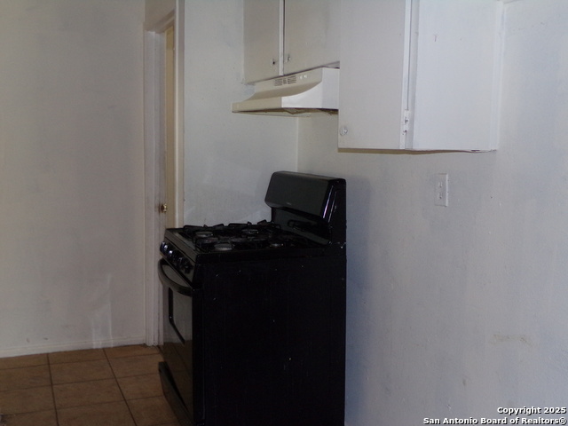 Image 11 of 16 For 5143 Overpool