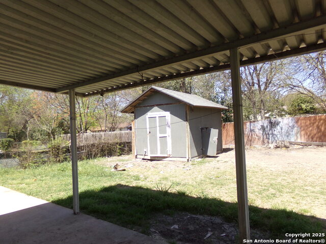 Image 15 of 16 For 5143 Overpool