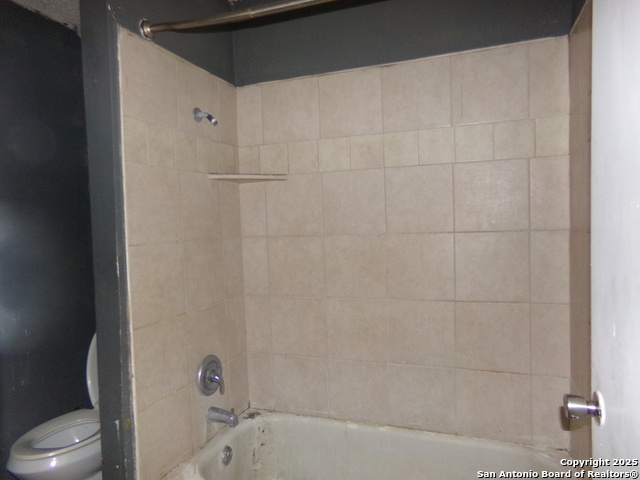 Image 16 of 16 For 5143 Overpool