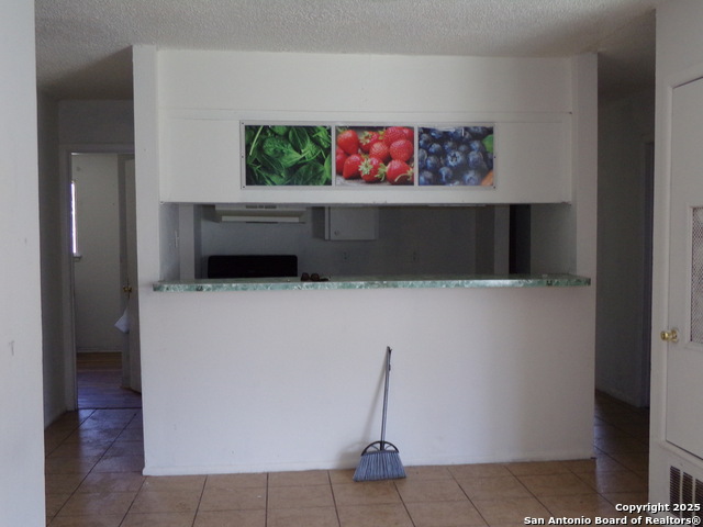 Image 5 of 16 For 5143 Overpool