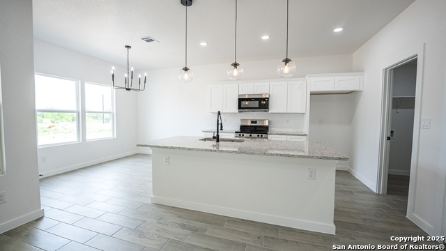 Image 8 of 34 For 16720 Llano Estacado