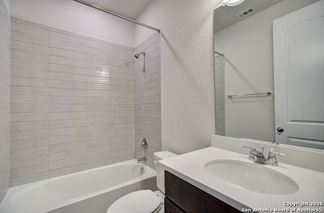 Image 20 of 28 For 12192 Heartvine Parkway