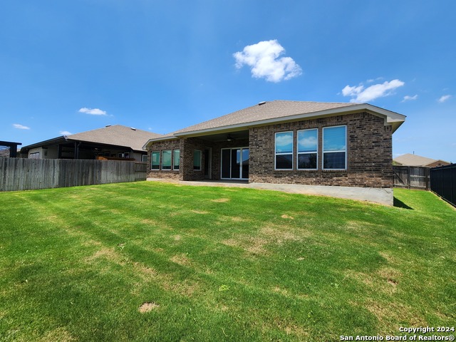 Image 22 of 33 For 2209 Hoja Ave