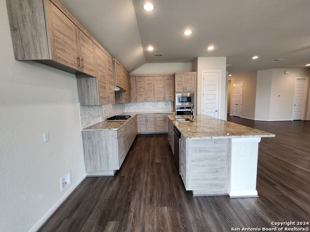 Image 7 of 33 For 2209 Hoja Ave