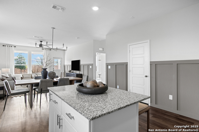 Image 11 of 31 For 617 Rustic Grove