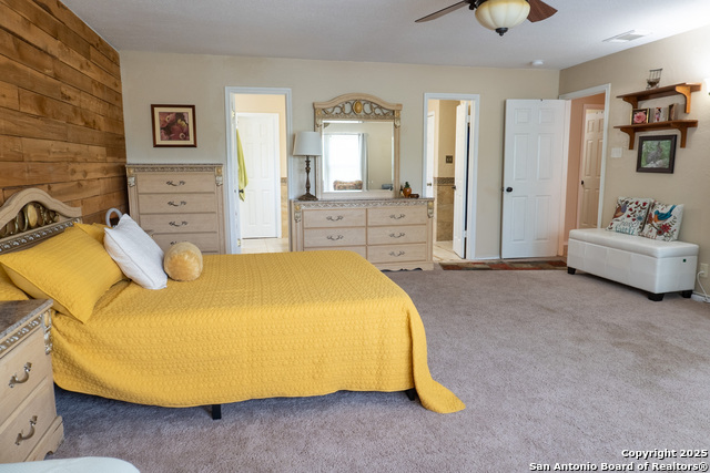 Listing photo id 15 for 10935 Hamlen Park