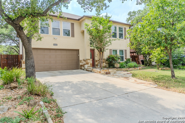 Listing photo id 0 for 10935 Hamlen Park