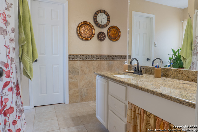 Listing photo id 20 for 10935 Hamlen Park