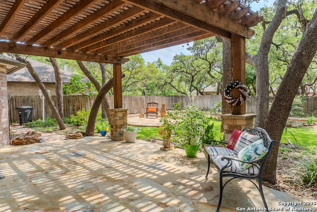 Listing photo id 22 for 10935 Hamlen Park