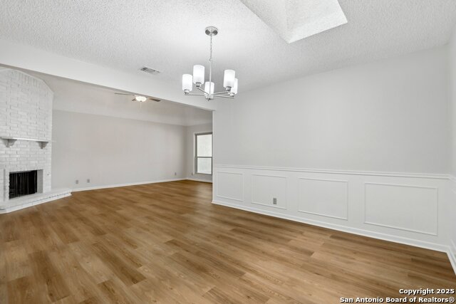 Image 16 of 30 For 10304 Grand Cir
