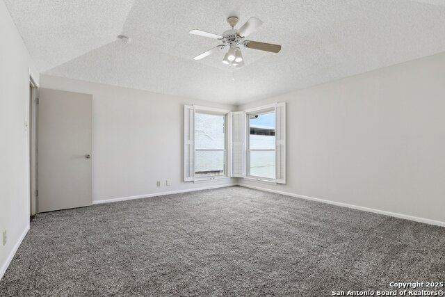 Image 24 of 30 For 10304 Grand Cir