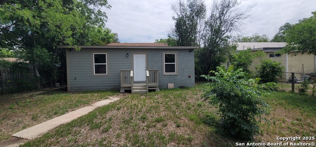 Listing photo id 1 for 127 Orange