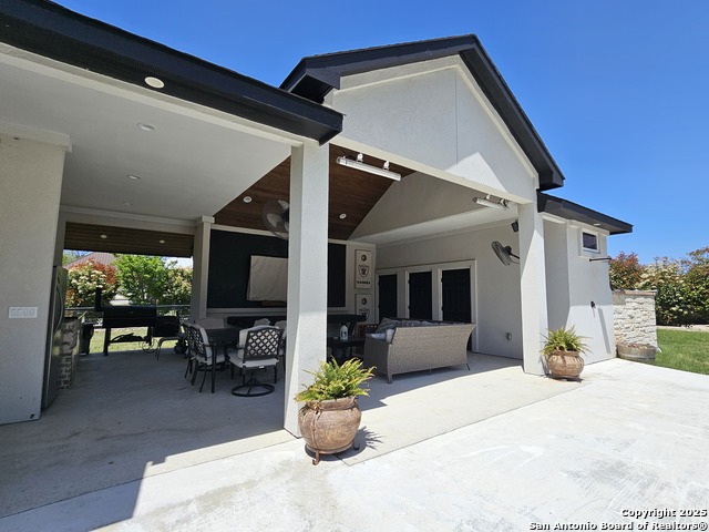 Image 37 of 41 For 1033 Mystic Shores Blvd