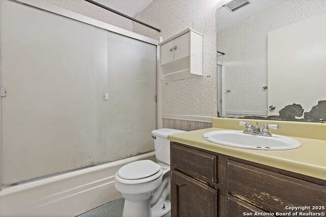 Image 26 of 35 For 6711 Spring Garden