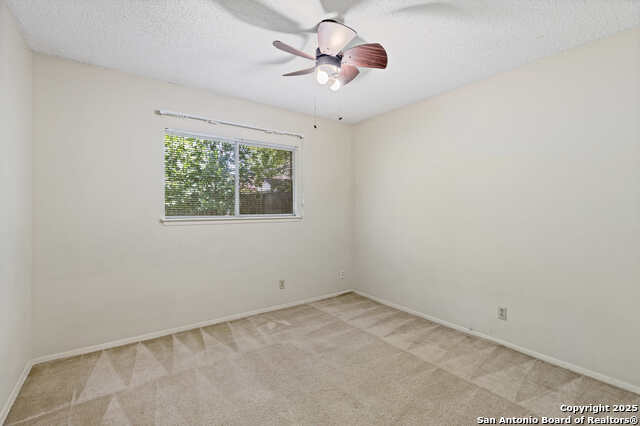 Image 28 of 35 For 6711 Spring Garden