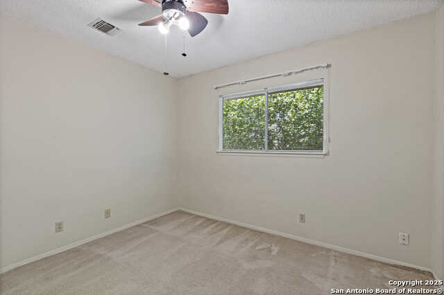 Image 30 of 35 For 6711 Spring Garden