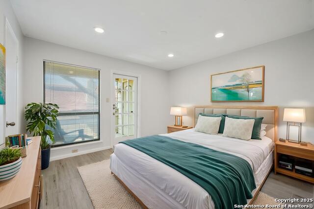 Image 19 of 29 For 7738 Chambers  608