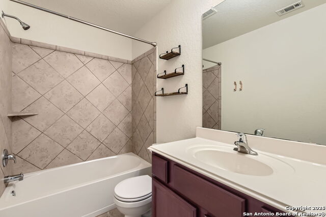 Listing photo id 10 for 12206 Claiborne