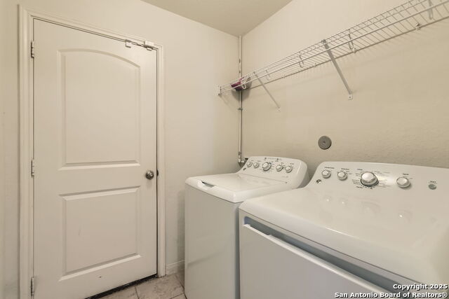 Listing photo id 14 for 12206 Claiborne