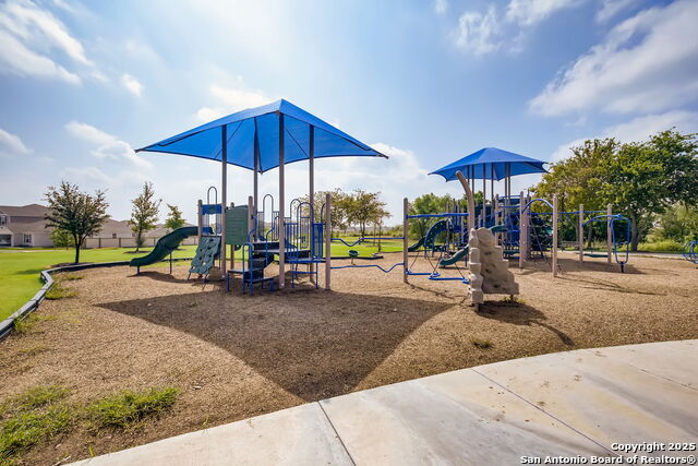 Listing photo id 20 for 12206 Claiborne