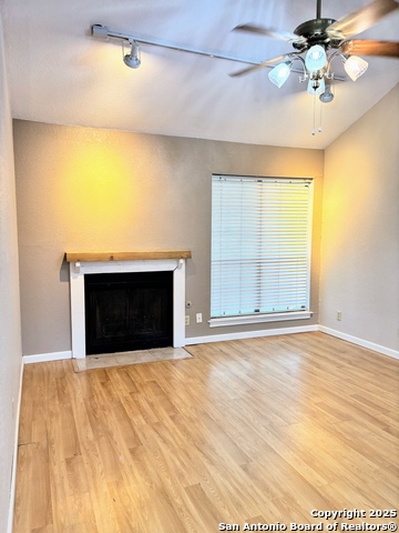 Details for 8611 Datapoint  4, San Antonio, TX 78229