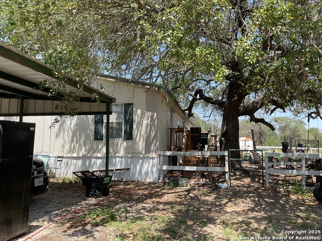 Listing photo id 2 for 263 County Road 7812