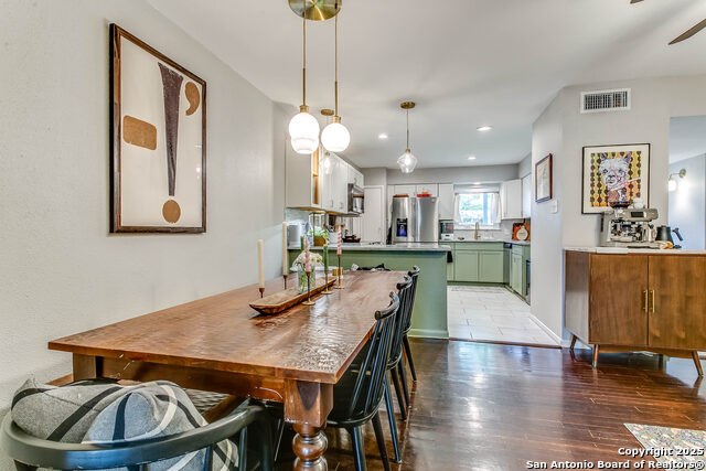 Image 10 of 25 For 314 Sprucewood
