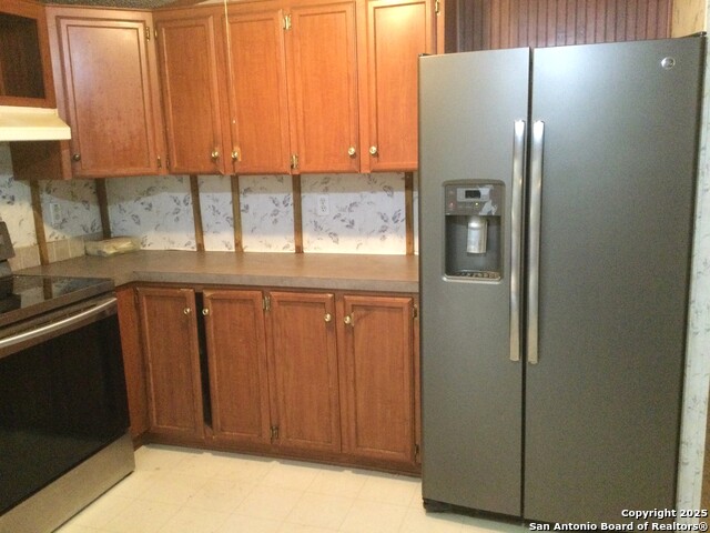 Image 6 of 17 For 13155 Laguna Road