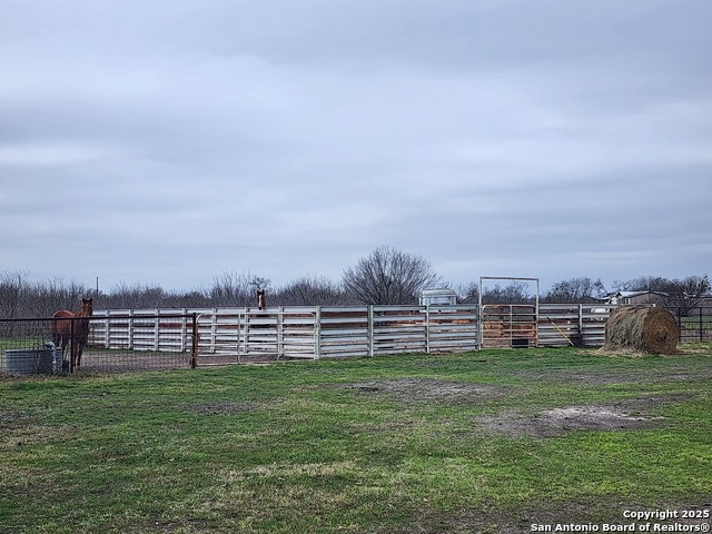 Listing photo id 3 for 166 Lower Seguin