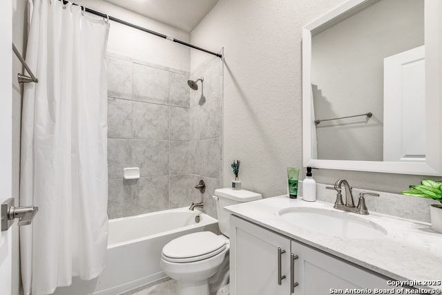 Image 23 of 27 For 8851 Oakland #6