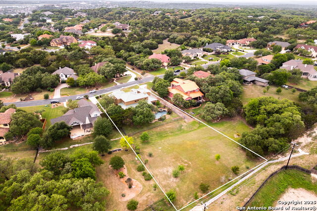 Image 12 of 53 For 7938 Colonial Woods