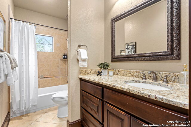 Image 42 of 53 For 7938 Colonial Woods
