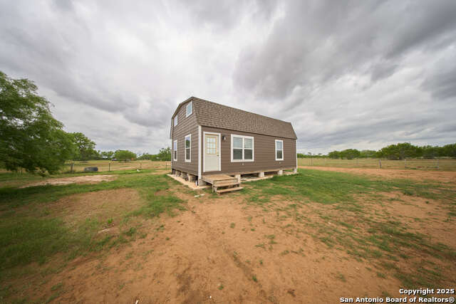 Image 3 of 32 For 161 Cr 312  