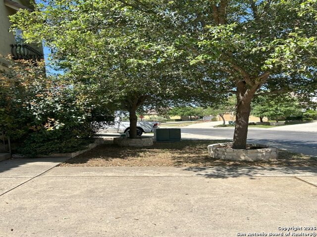 Image 2 of 17 For 4034 Calle De Cobre