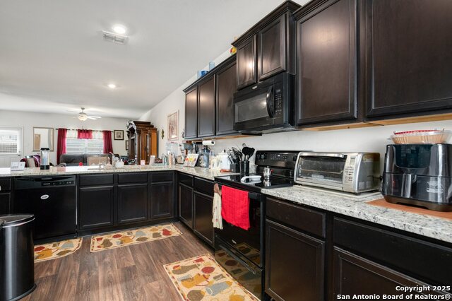Image 11 of 34 For 3107 Gilbert