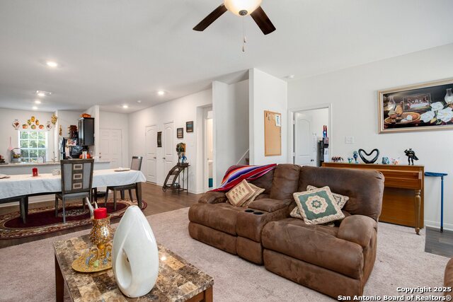 Image 4 of 34 For 3107 Gilbert