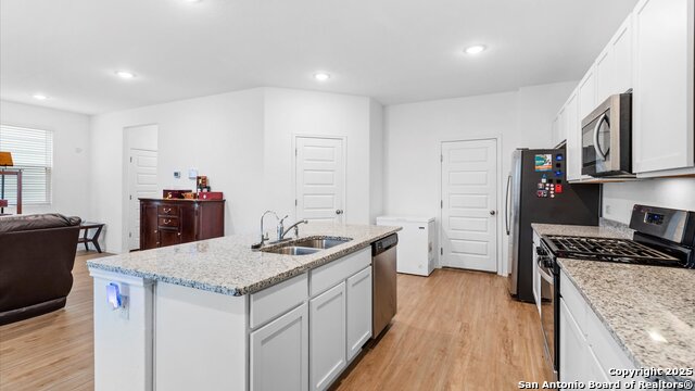 Image 5 of 27 For 5518 Fossil Way