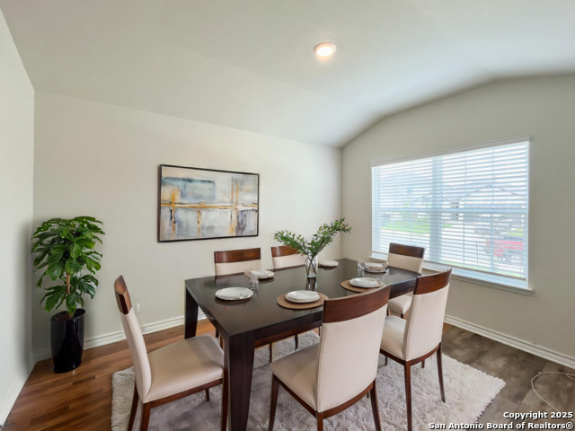 Image 2 of 49 For 6810 Schillings Key