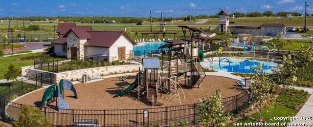 Image 40 of 49 For 6810 Schillings Key