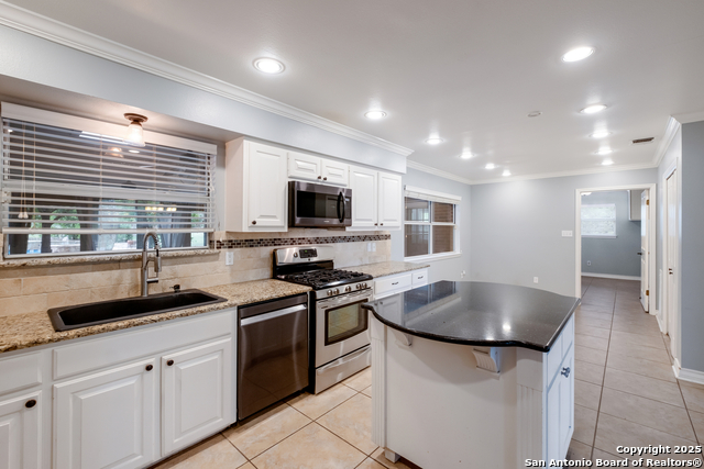 Image 9 of 30 For 27511 Autumn Glen