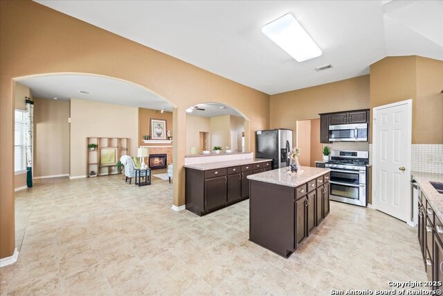 Image 13 of 39 For 3962 Knollwood