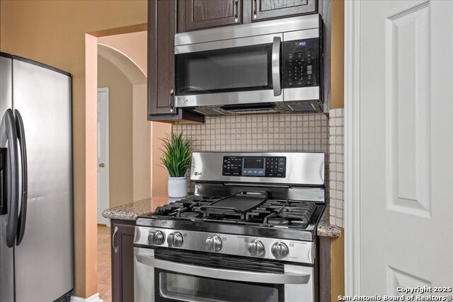 Image 15 of 39 For 3962 Knollwood