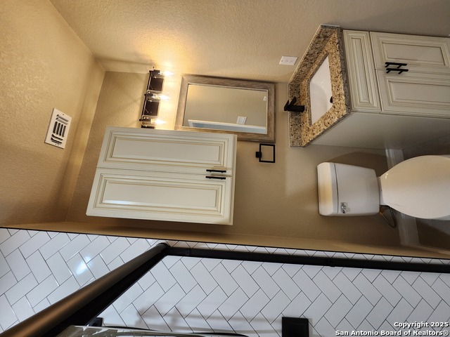 Listing photo id 19 for 1114 Pasadena