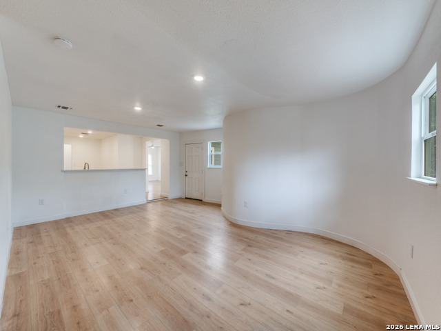 Image 13 of 22 For 2207 Burnet  