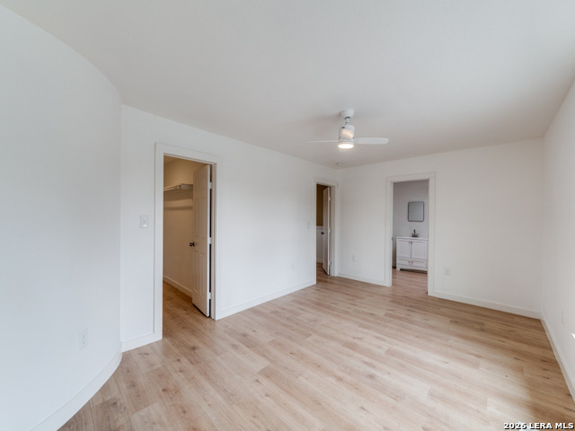 Image 18 of 22 For 2207 Burnet  