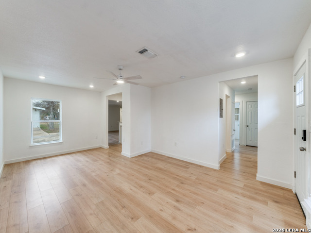 Image 2 of 22 For 2207 Burnet  