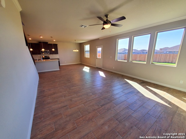 Image 13 of 33 For 1370 Rios Bend Dr