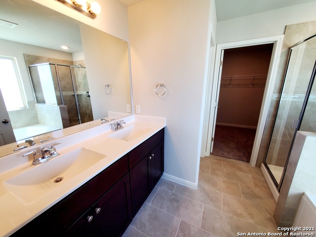 Image 30 of 33 For 1370 Rios Bend Dr