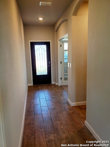Image 6 of 33 For 1370 Rios Bend Dr